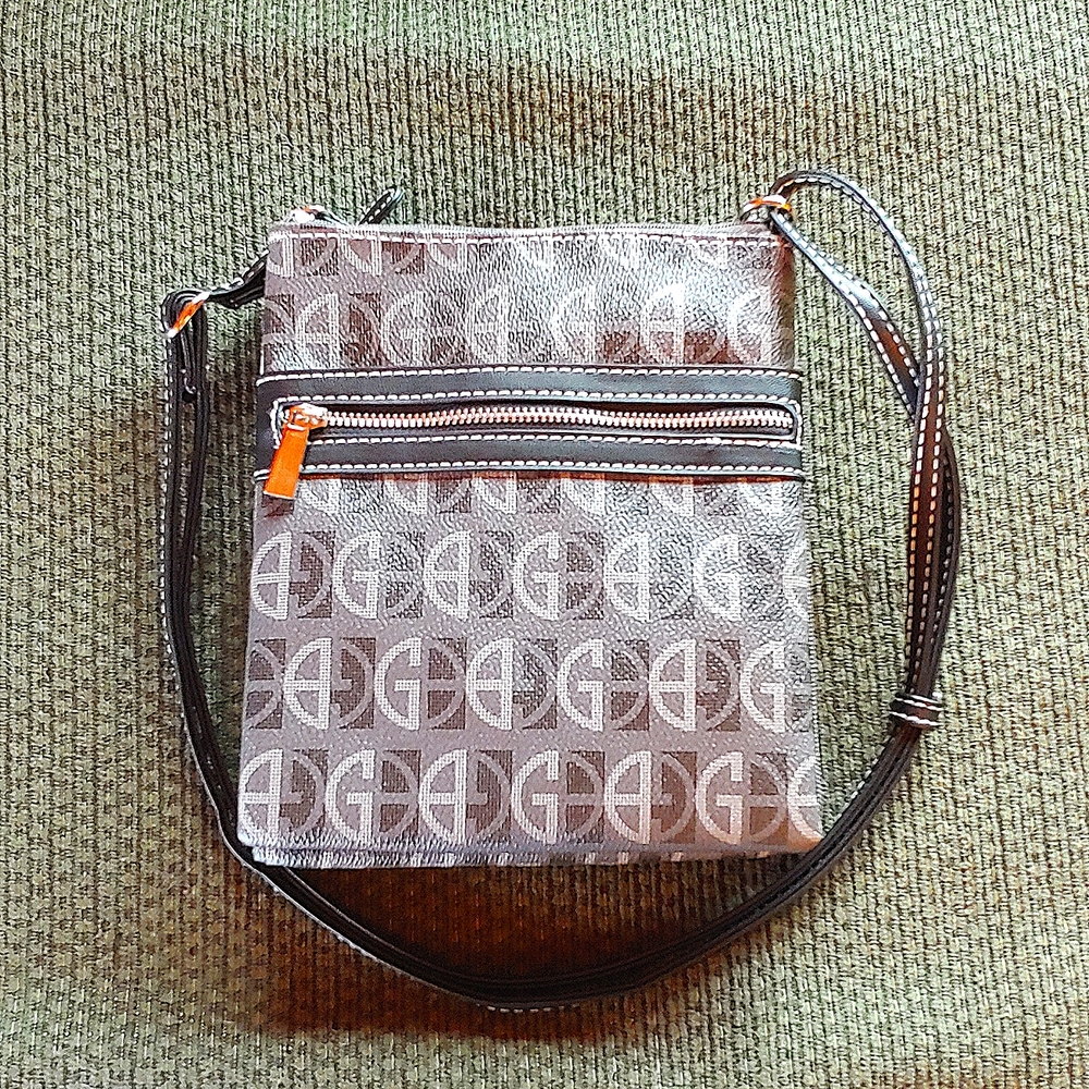 NWOT Gianni Bernini Purse